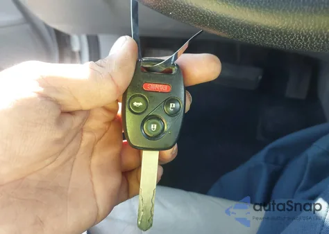 2011 Honda Accord 2.4 Ex-L z USA, uszkodzony, nr VIN 1HGCP2F80BA087303